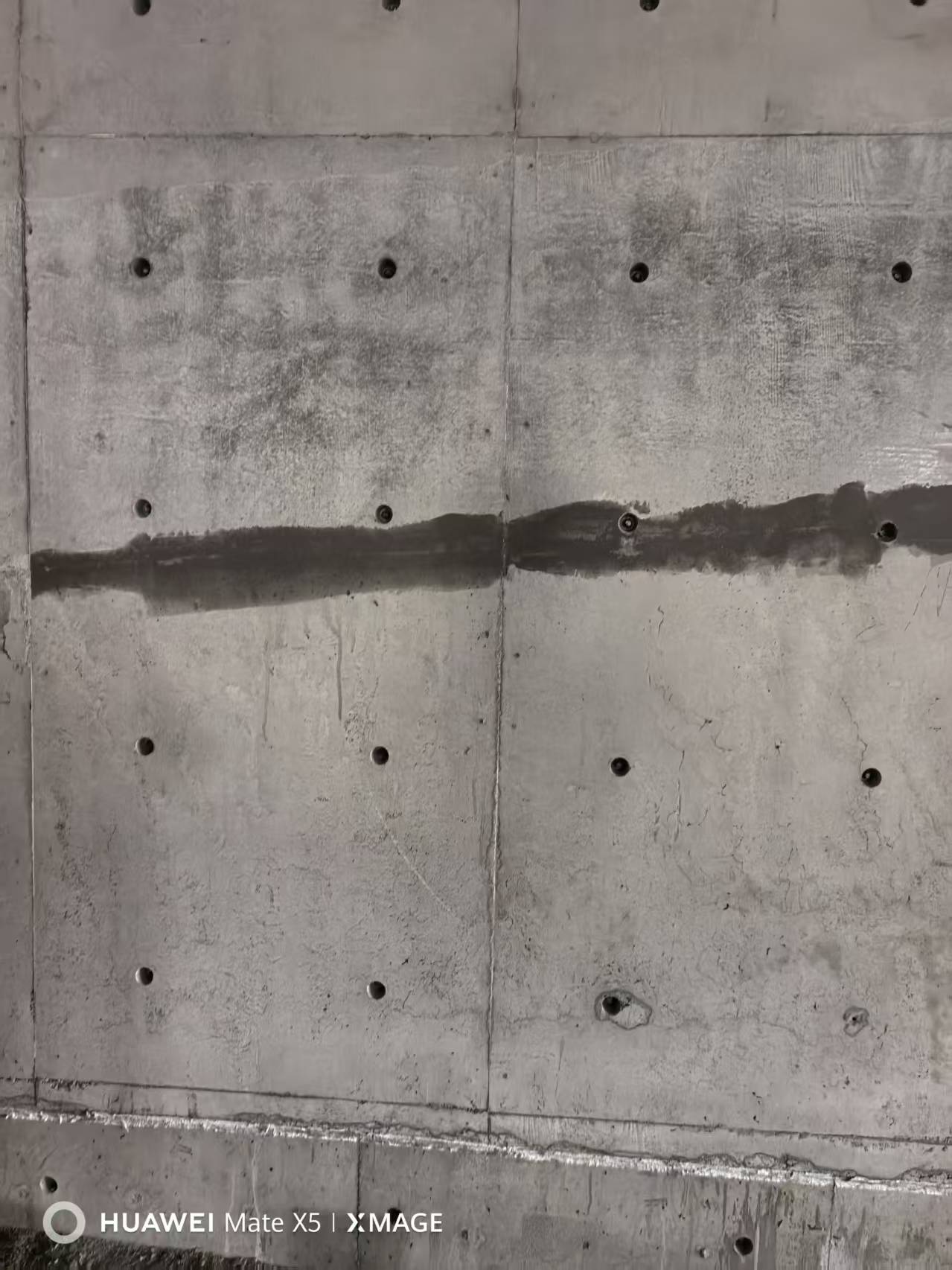 修补前