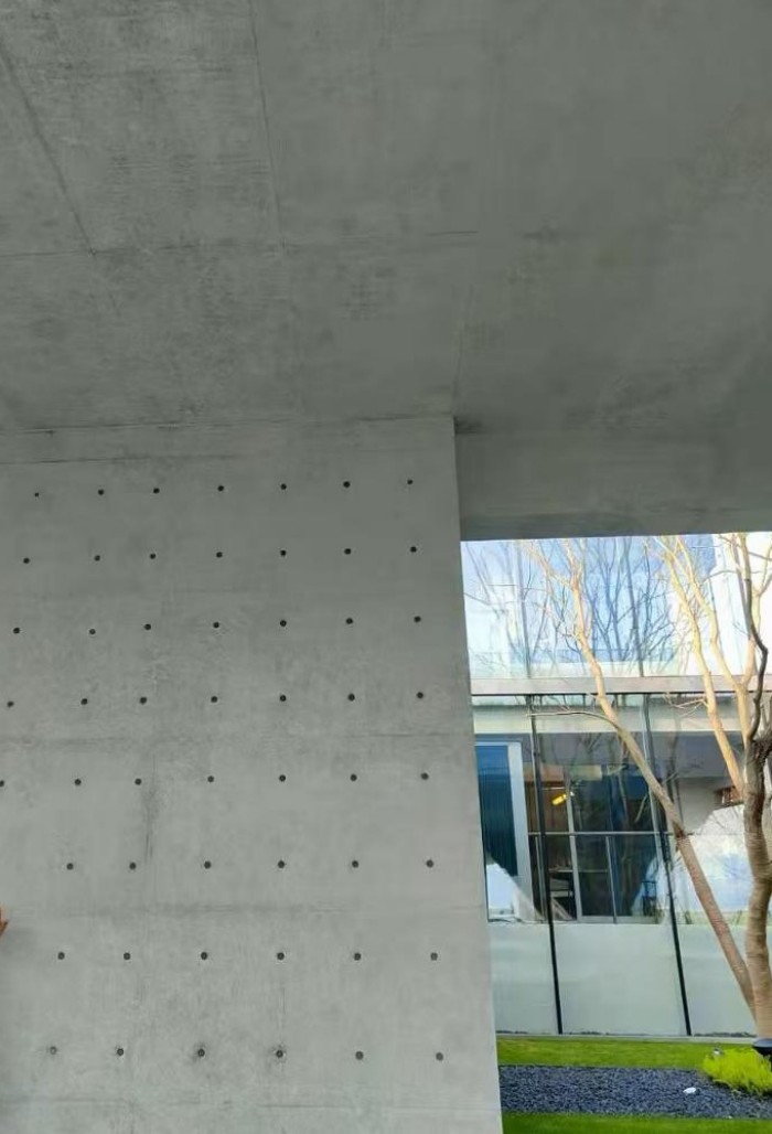 杭州桃李湖滨售楼部清水混凝土修复保护项目施工现场效果图5