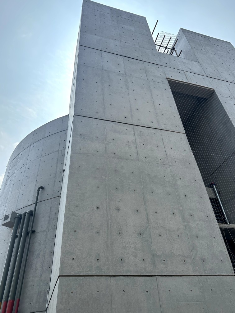 福建南平芝山公园圆筒清水混凝土保护项目施工现场效果图3