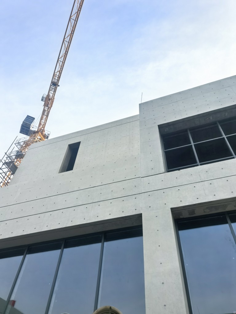 西安市张家堡片区城市公共空间更新工程施工现场效果图3