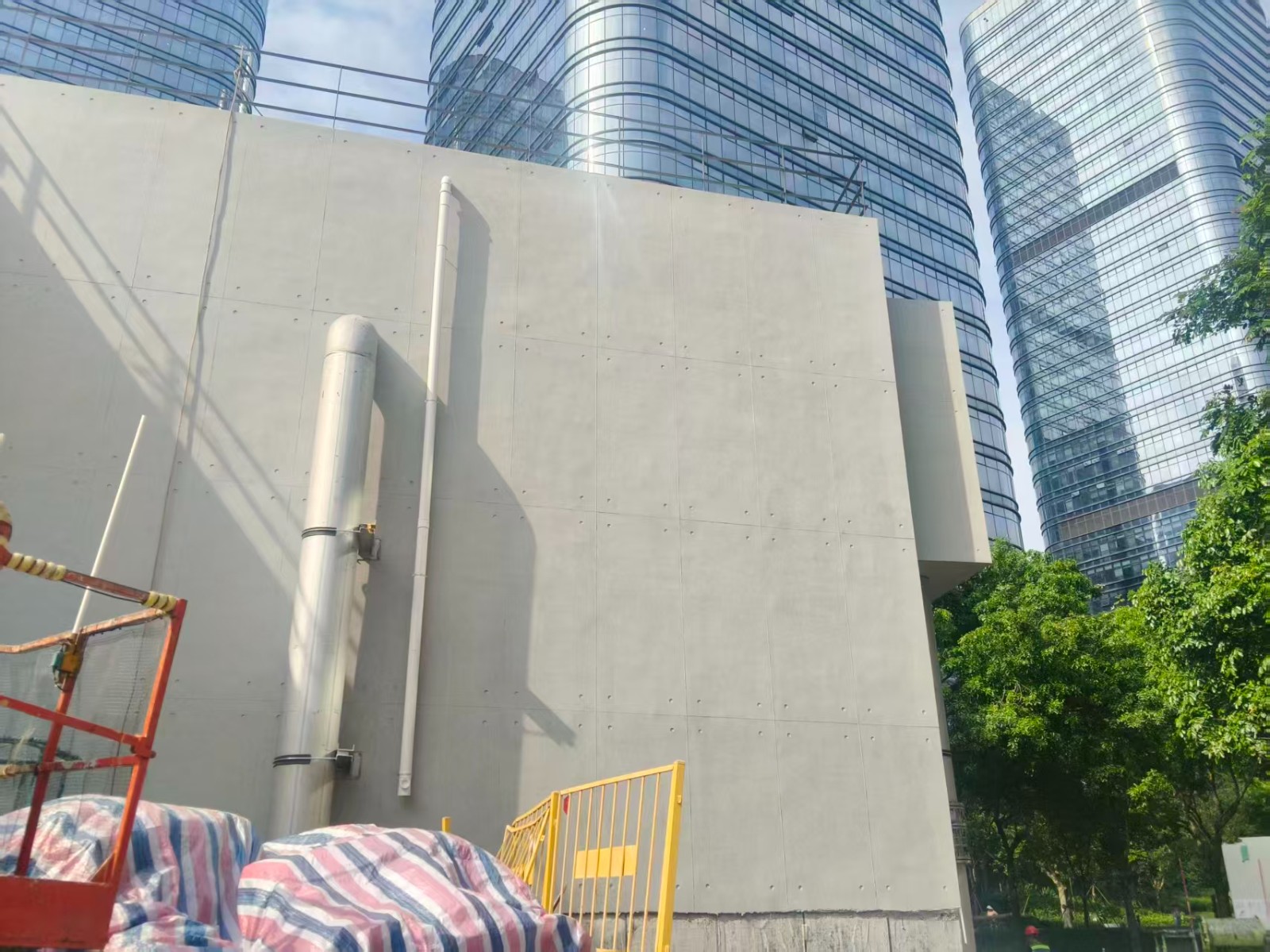 水务泵站外墙仿清水混凝土现场图片11
