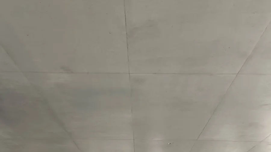 清水混凝土保护剂怎么选?渗透型和成膜型有何区别?