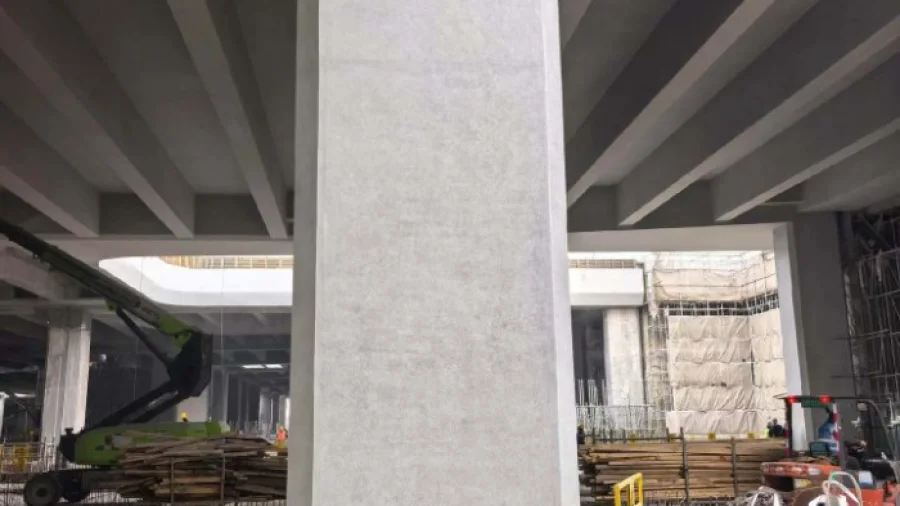 清水混凝土旧墙翻新需要全部打磨吗?